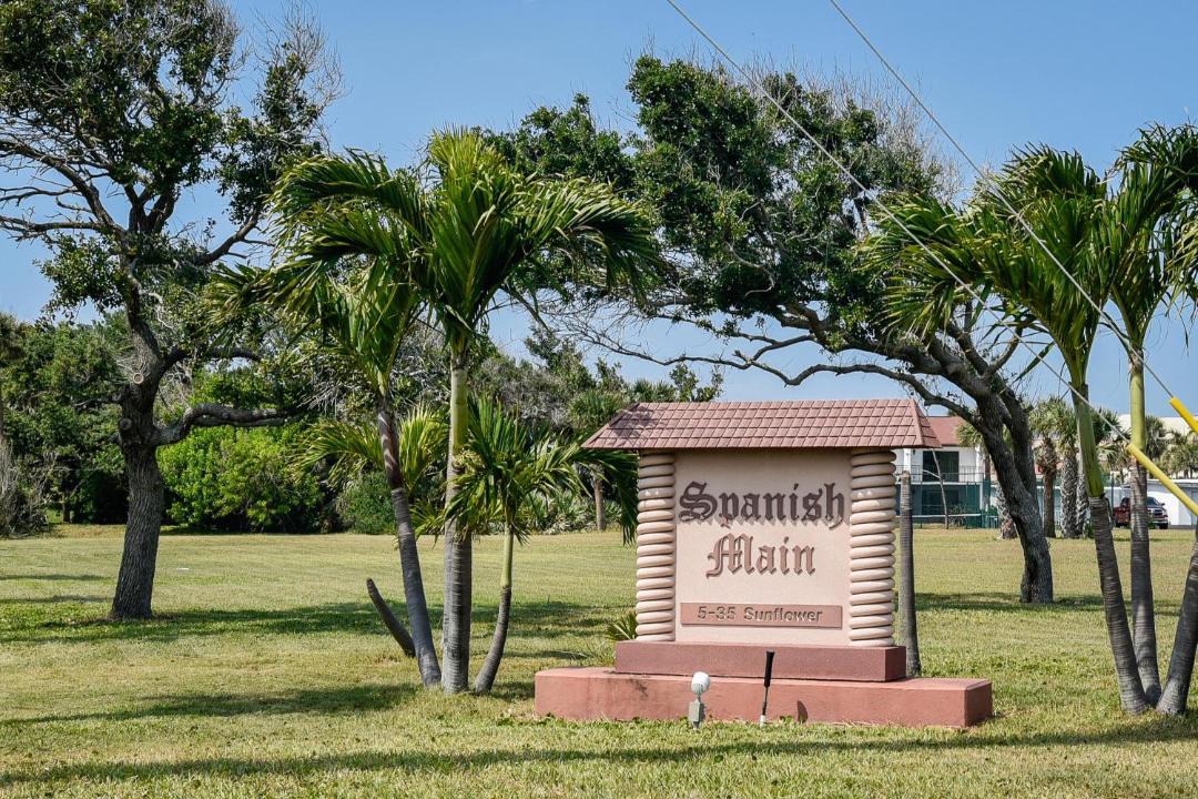 Photo of Buildings in Cocoa Beach