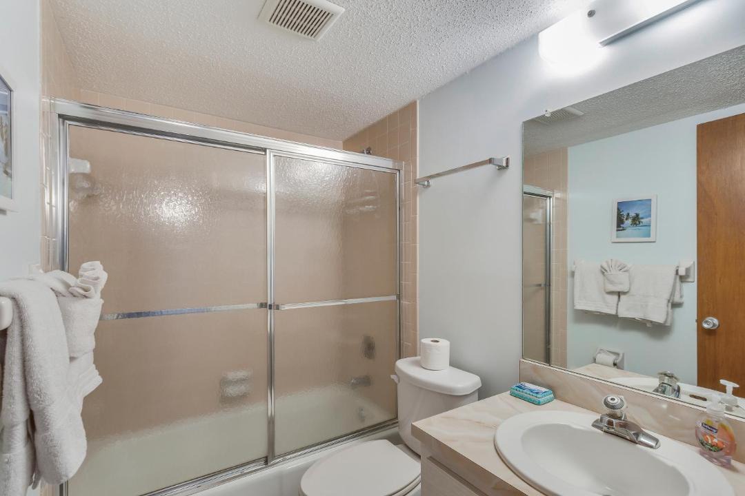 Photo of Bathroom in Englewood