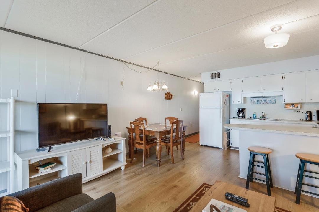 Photo of Livingroom in Englewood