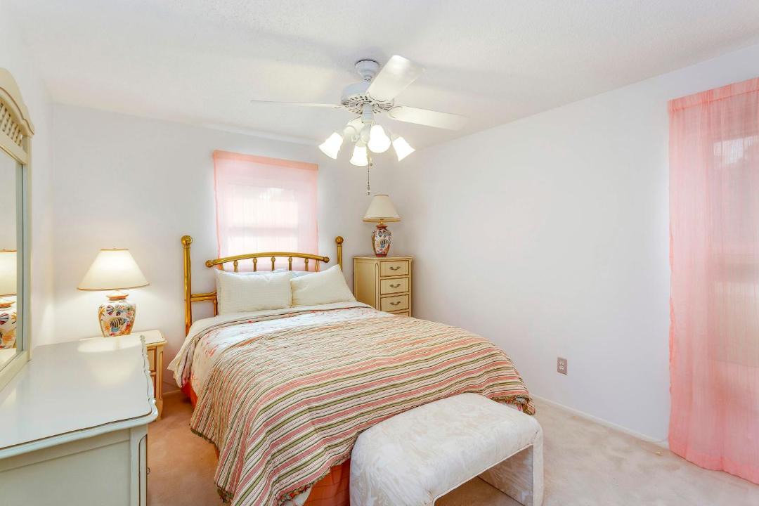 Photo of Bedroom in Iona