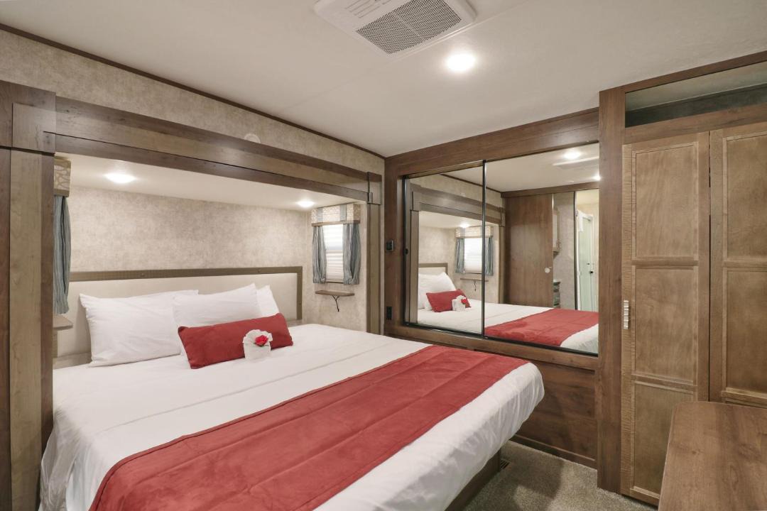 Photo of Bedroom in Big Pine Key