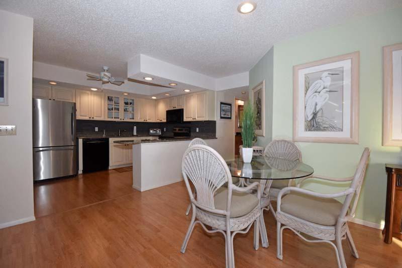Photo of Livingroom in Englewood