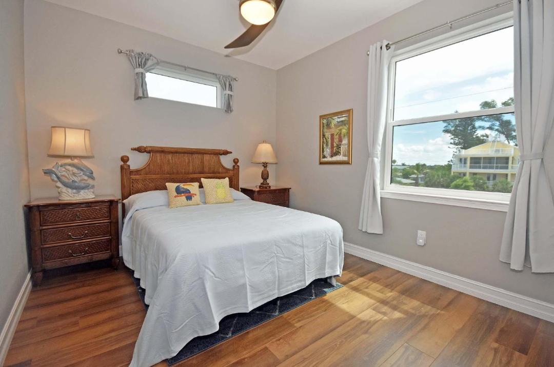 Photo of Bedroom in Englewood