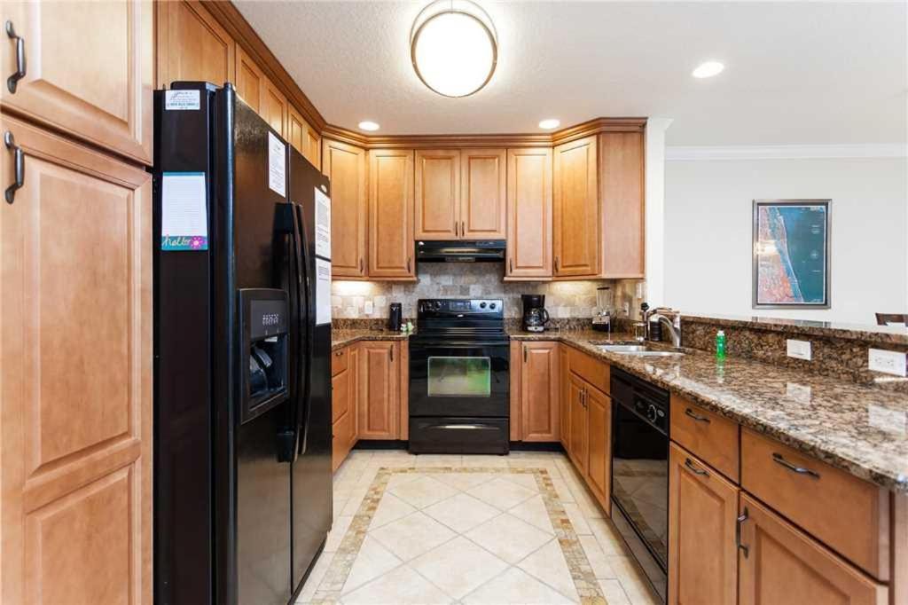Photo of Kitchen in Ocean Reef