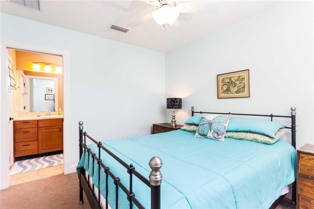 Photo of Bedroom in Ocean Reef