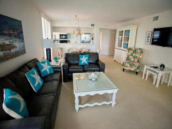 Photo of Livingroom in Park Shore