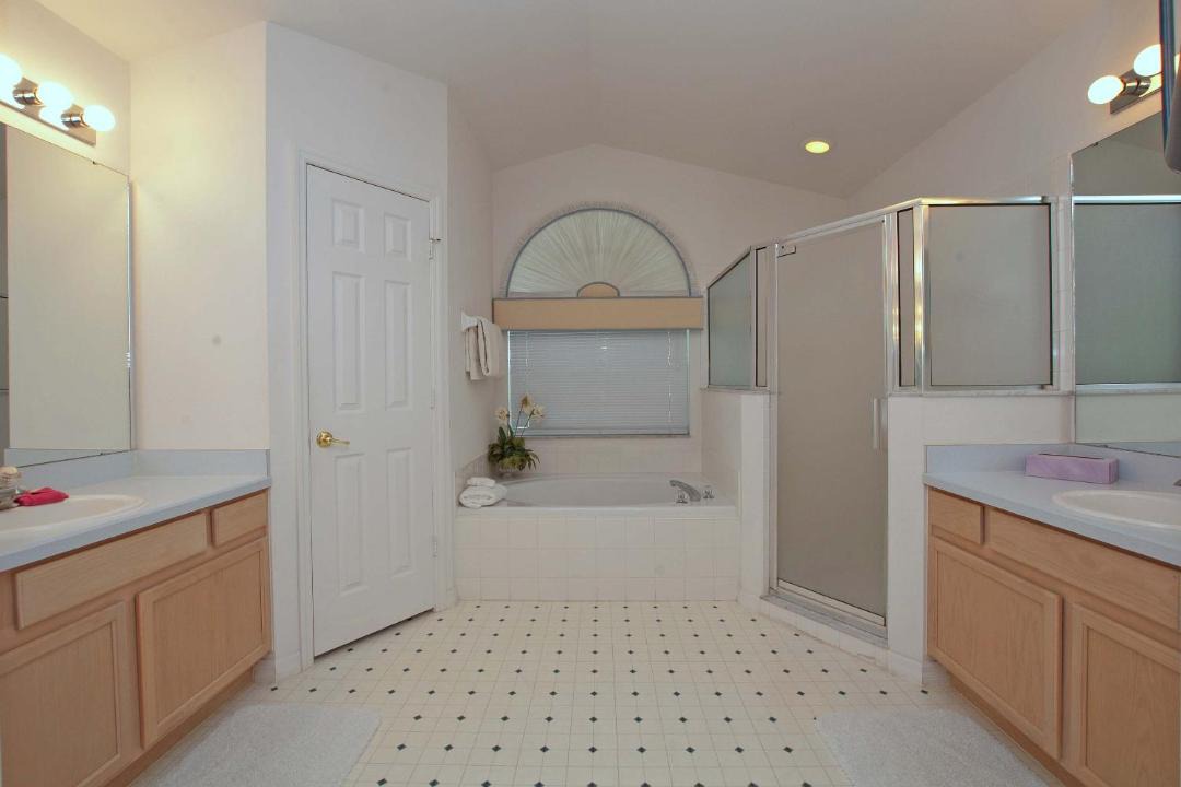 Photo of Bathroom in Greater Groves