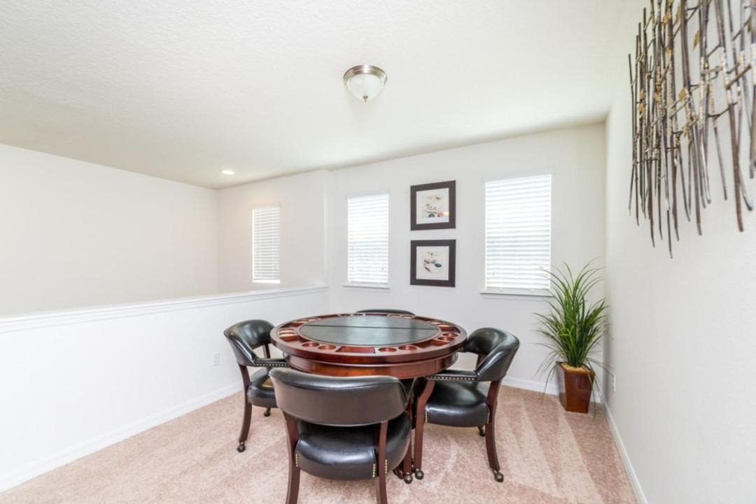 Photo of Livingroom in West Haven