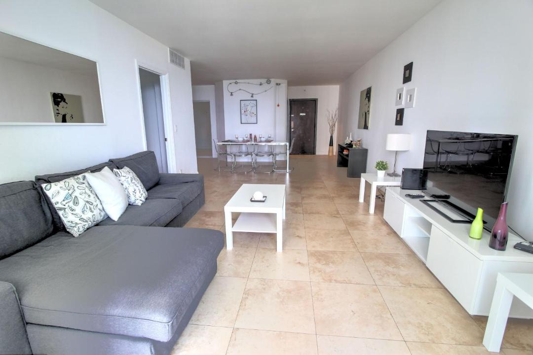 Photo of Livingroom in Hollywood South Central Beach