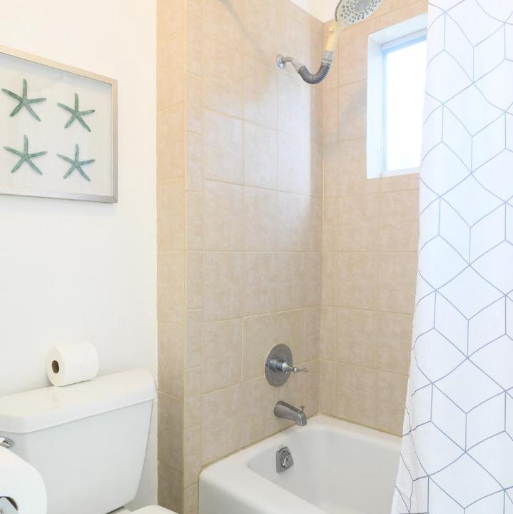 Photo of Bathroom in Hendricks and Venice Isles