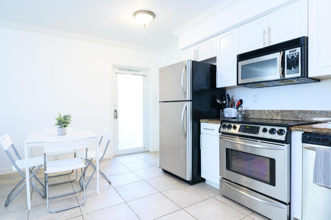 Photo of Kitchen in Hendricks and Venice Isles