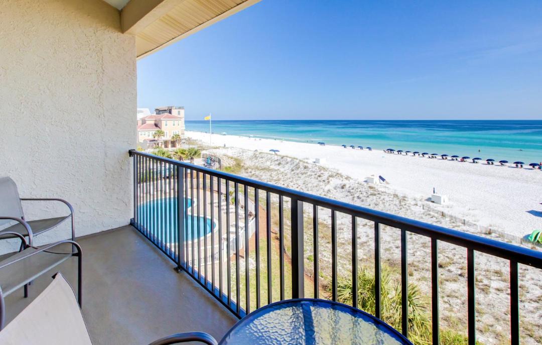 Photo of Patio Balcony in Miramar Beach