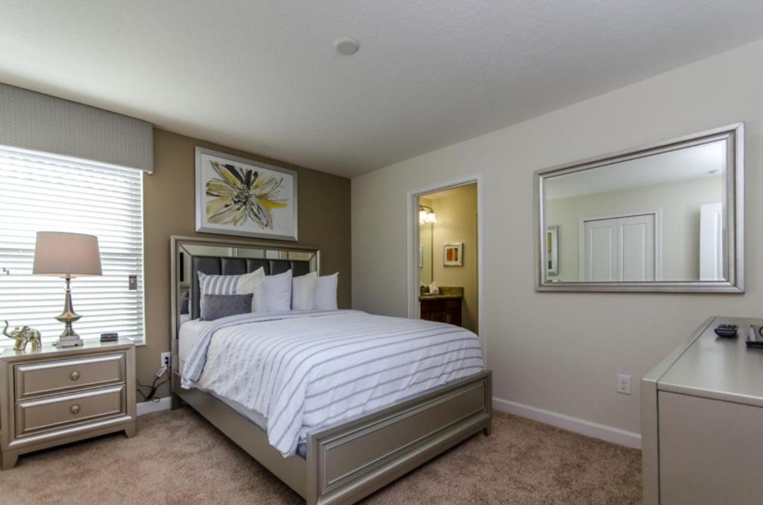 Photo of Bedroom in Davenport