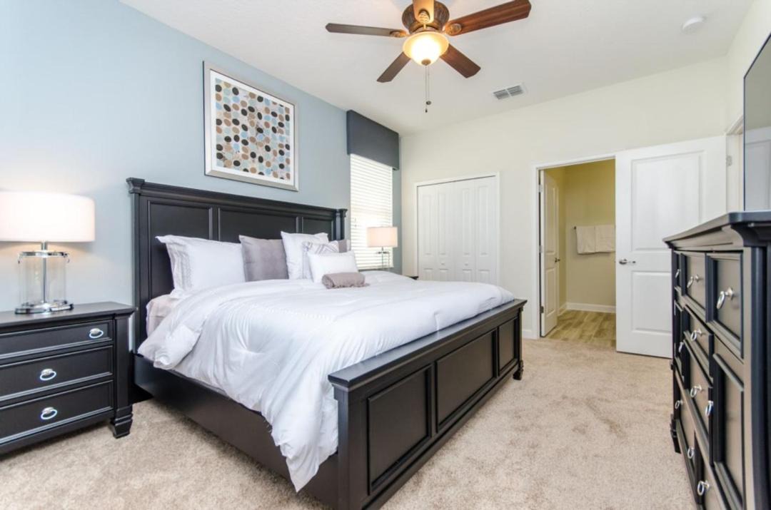 Photo of Bedroom in Davenport
