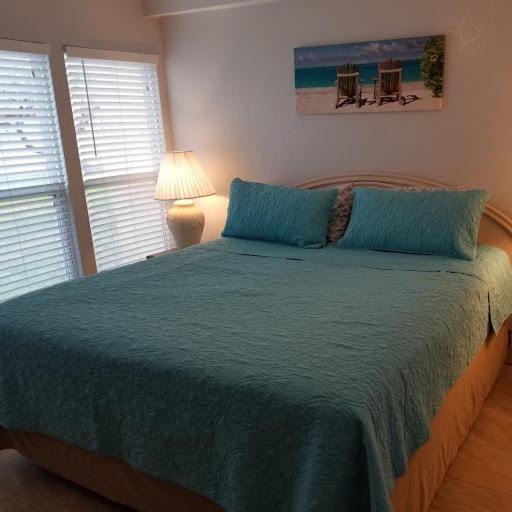 Photo of Bedroom in Gulf Gate Estates