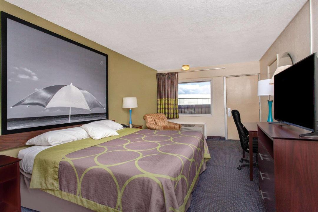 Photo of Bedroom in Clearwater
