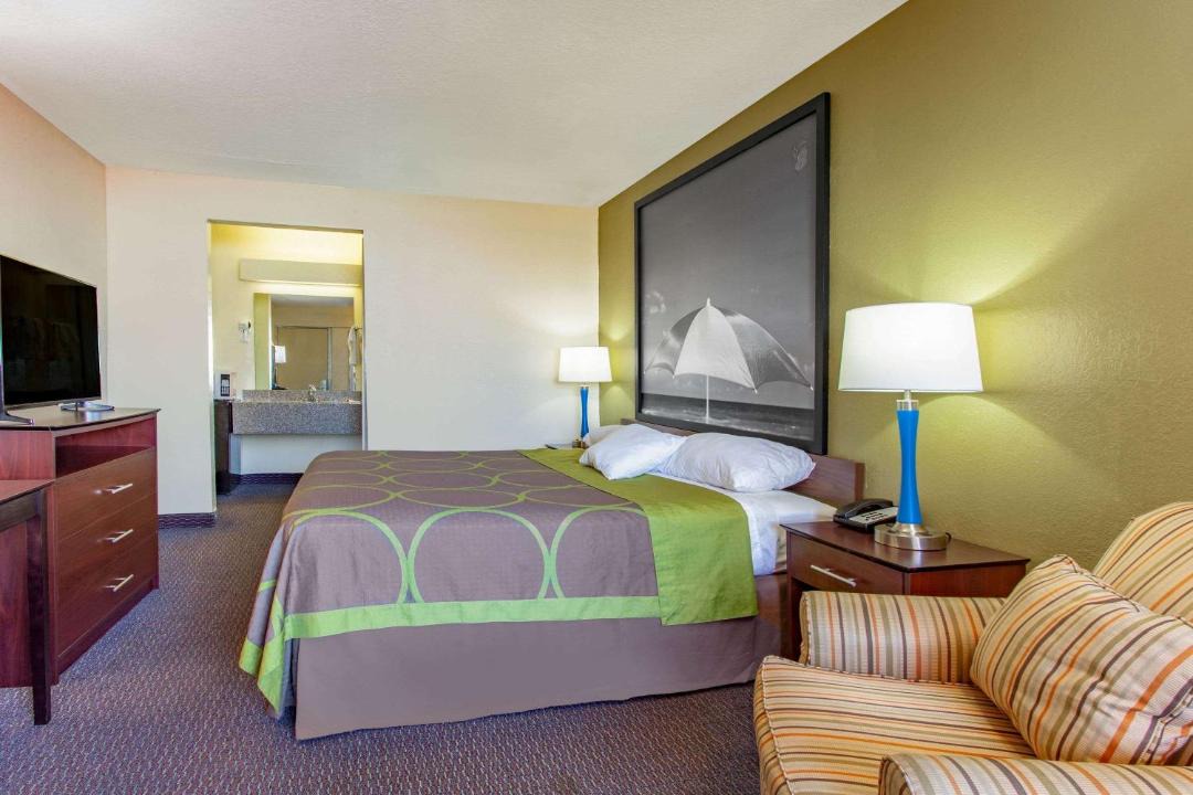 Photo of Bedroom in Clearwater