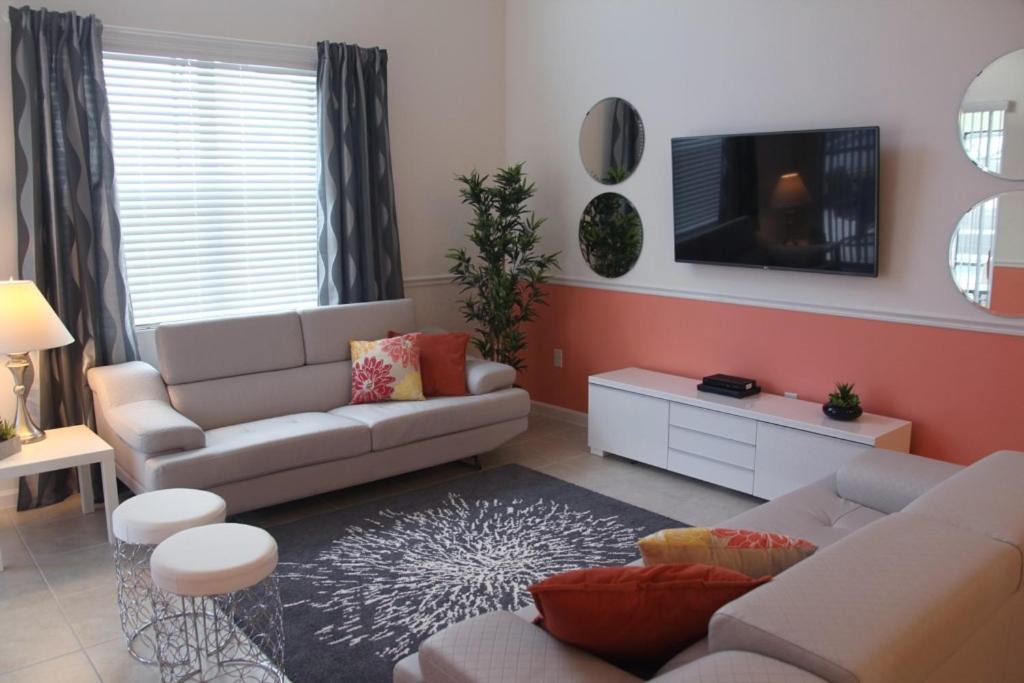 Photo of Livingroom in Kissimmee