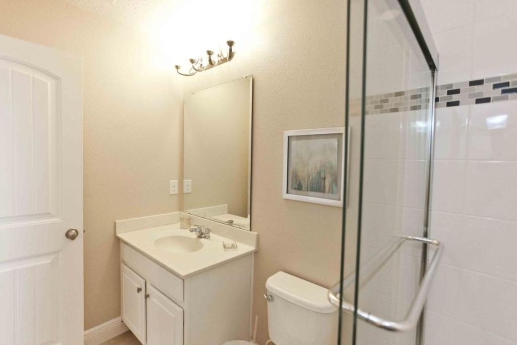 Photo of Bathroom in Loughman