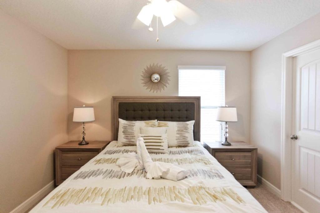 Photo of Bedroom in Loughman