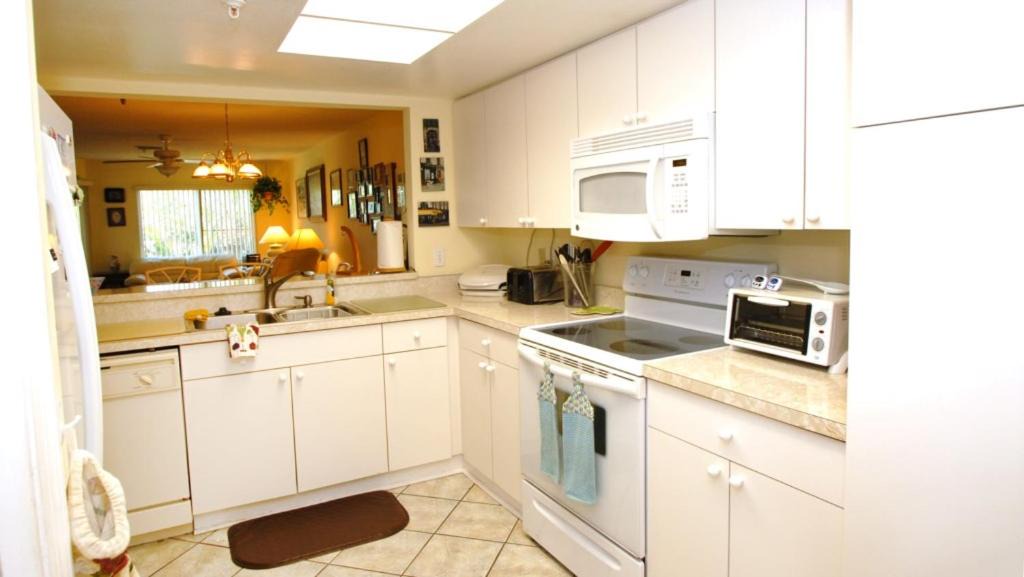 Photo of Kitchen in Holmes Beach