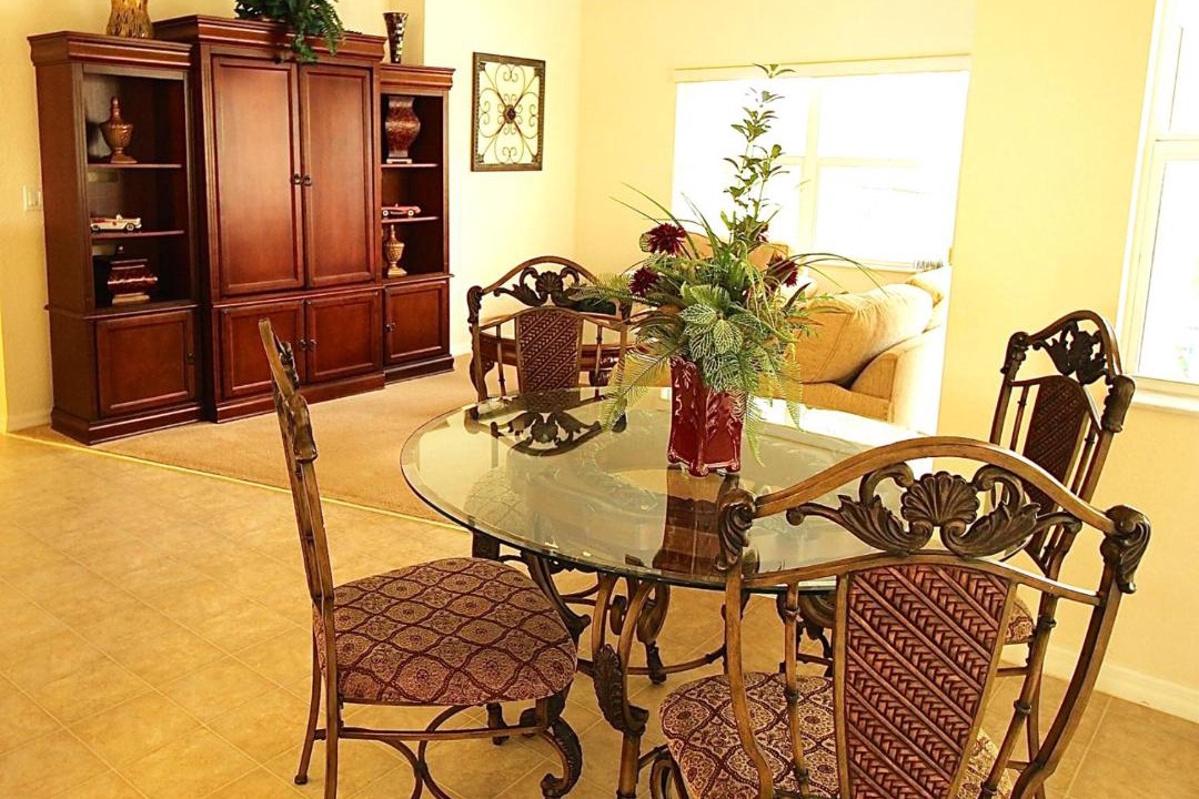 Photo of Livingroom in White Marsh