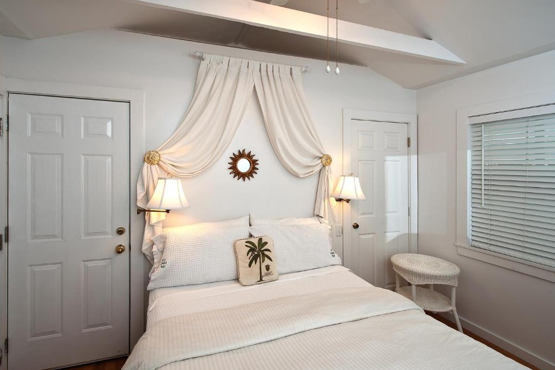 Photo of Bedroom in Bradenton Beach