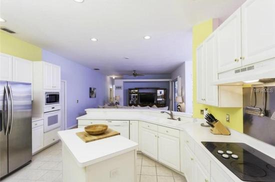 Photo of Kitchen in Ridgewood Lakes