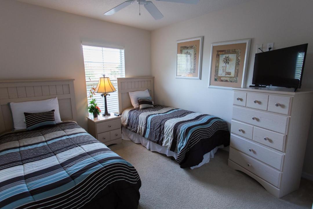 Photo of Bedroom in Regal Palms