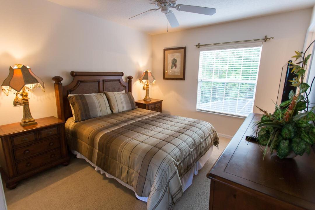 Photo of Bedroom in Regal Palms