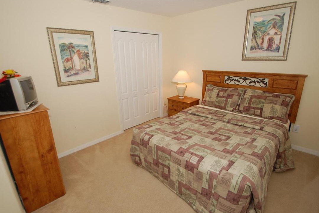 Photo of Bedroom in Tuscan Ridge