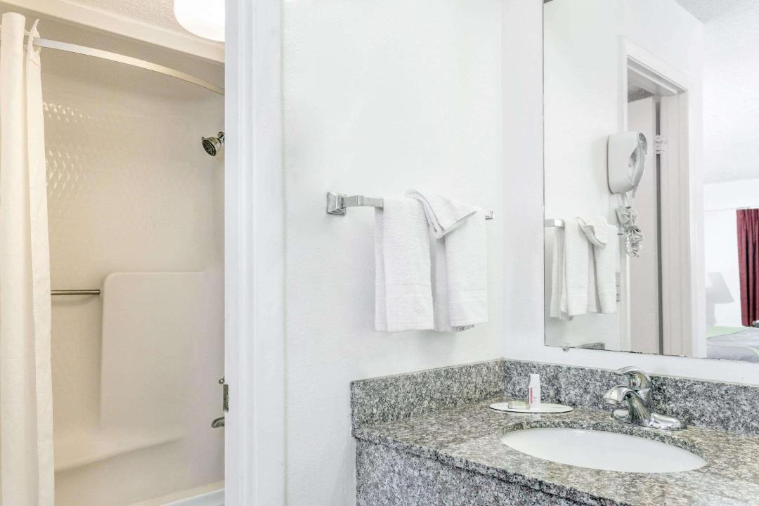 Photo of Bathroom in Riviera Beach
