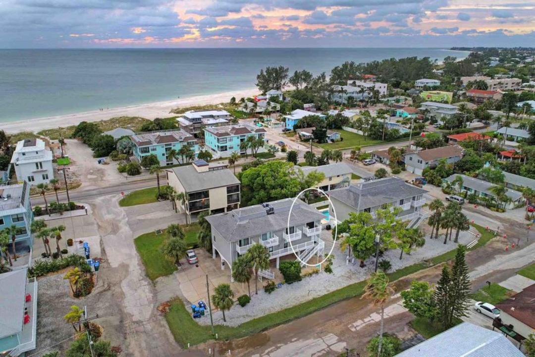 Photo of Others in Holmes Beach