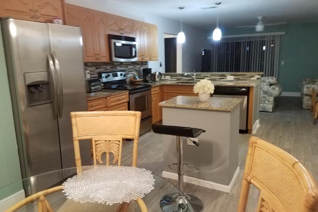 Photo of Kitchen in Gulf Gate Estates