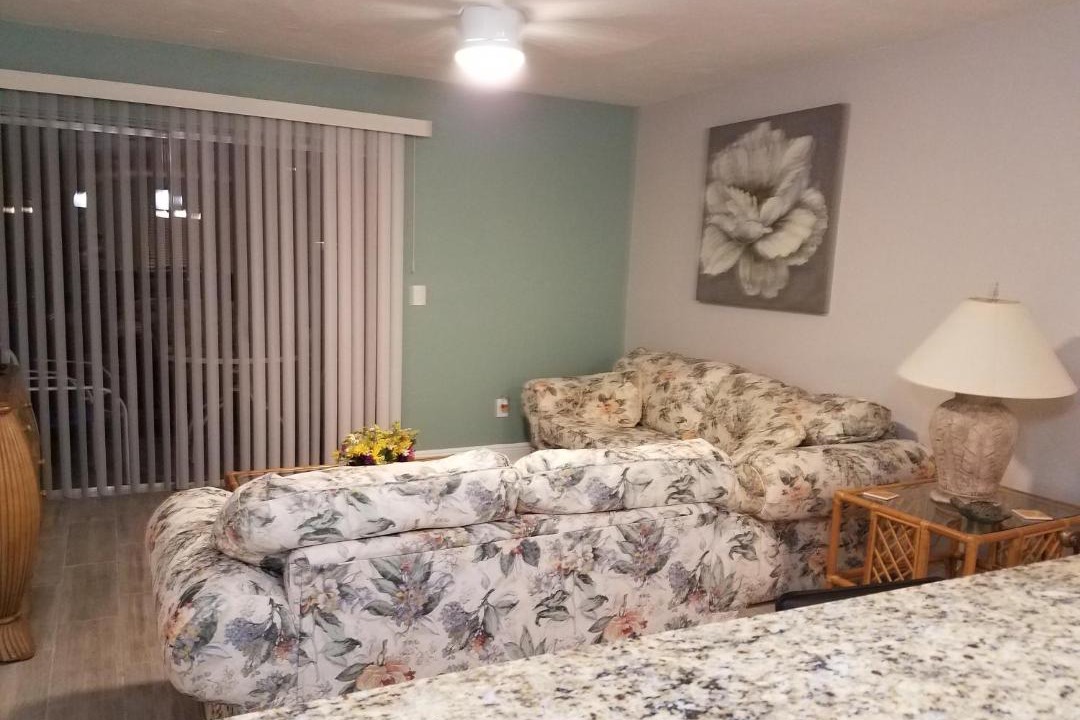 Photo of Bedroom in Gulf Gate Estates