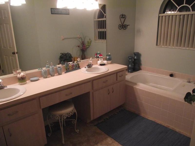 Photo of Bathroom in Vina Del Mar Island