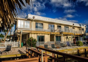 Bayview Plaza Waterfront Resort