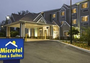 Microtel Inn & Suites by Wyndham Jacksonville Airport