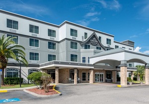 Country Inn & Suites by Radisson, Port Canaveral, FL