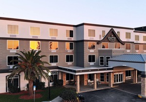 Country Inn & Suites by Radisson, Port Canaveral, FL