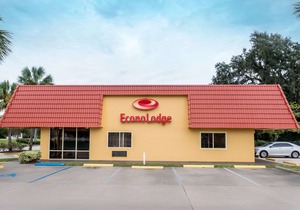 Econo Lodge Live Oak