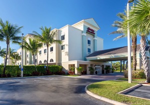 Hampton Inn & Suites Wellington