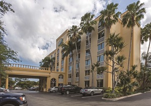 La Quinta by Wyndham West Palm Beach Airport