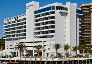 Waterstone Resort & Marina Boca Raton, Curio Collection by Hilton