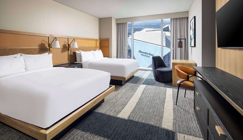 Room, 2 Queen Beds, City View (Hearing)