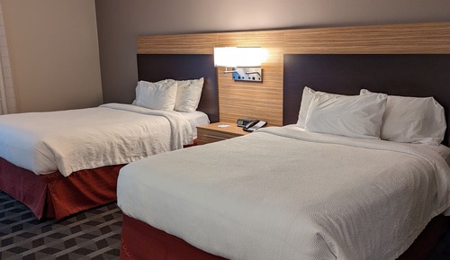 Studio, 2 Queen Beds (Mobility Accessible, Roll-In Shower)