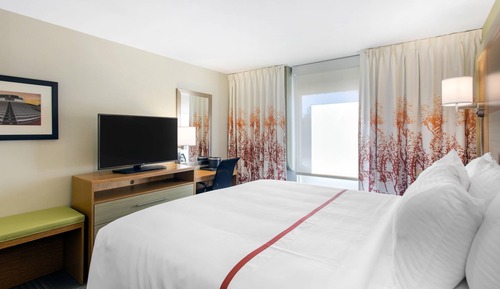 Room, 1 King Bed, Accessible, Non Smoking