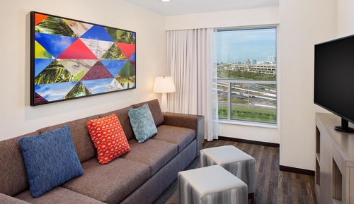 Suite, 1 Bedroom, Kitchen (2 Queen Beds with Sofa Bed)