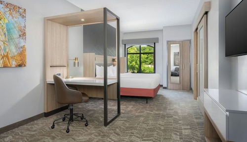 Suite, Multiple Beds, Accessible Bathtub