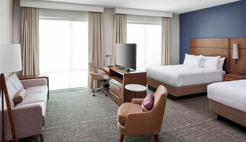 Studio, Multiple Beds (Mobility Accessible, Roll-In Shower)